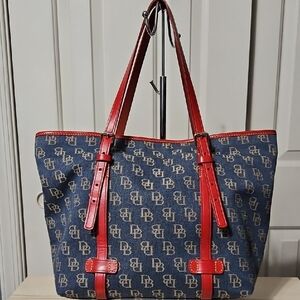 Dooney & Bourke EUC Denim Signature Tote